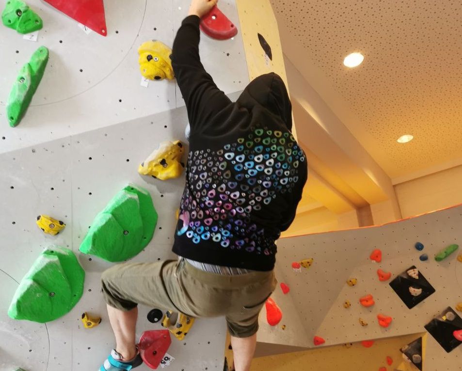 Kluntje-Boulderhalle_quer